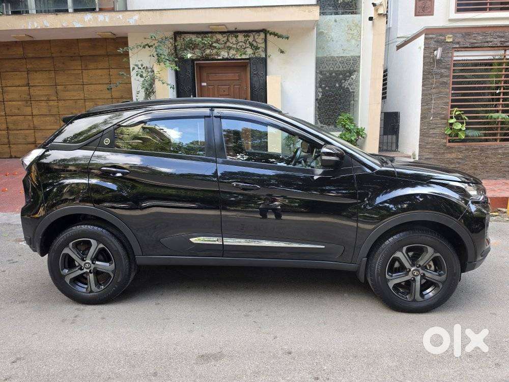 Tata Nexon 1.2 Revotron Xz Plus (l) Dark Edition, 2023, Petrol