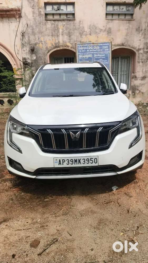 Mahindra Xuv 700 Ax7 2.0 Petrol Manual Variant Driven 10,000 Kms