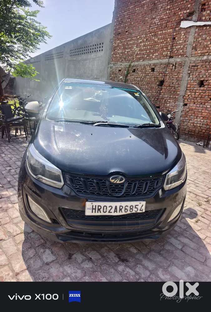 Mahindra Marazzo 2019
