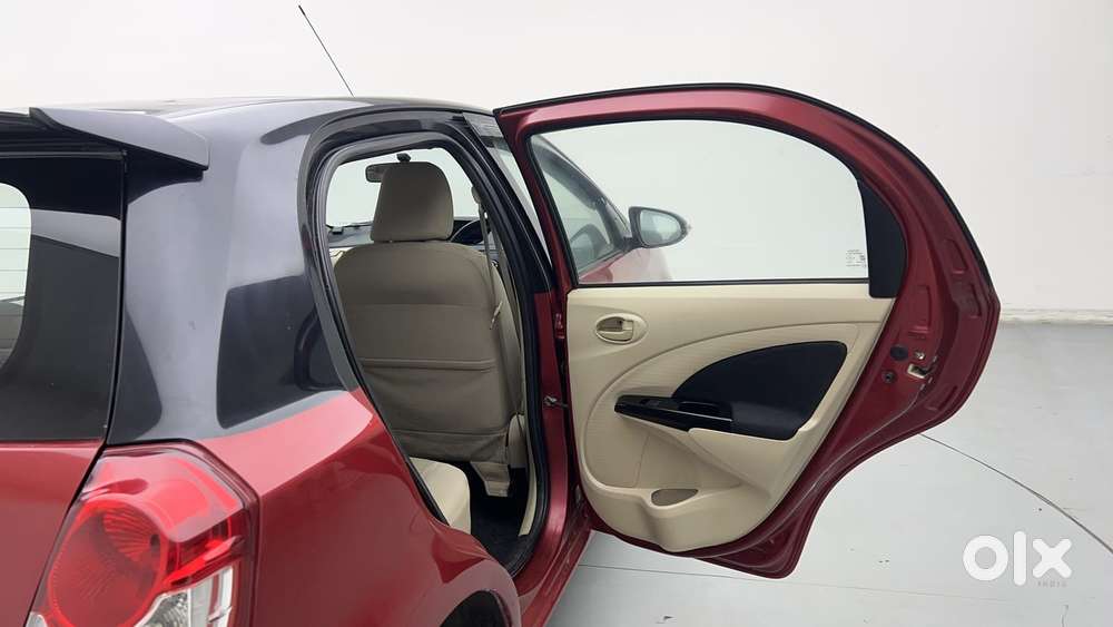Toyota Etios Liva 2014-2016 Vx, 2017, Petrol