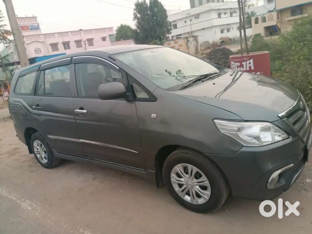 Toyota Innova  2012 Diesel 310000 Km