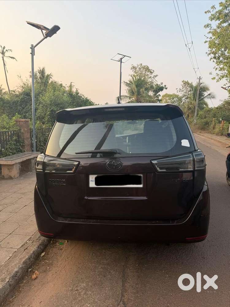 Toyota Innova Crysta 2016