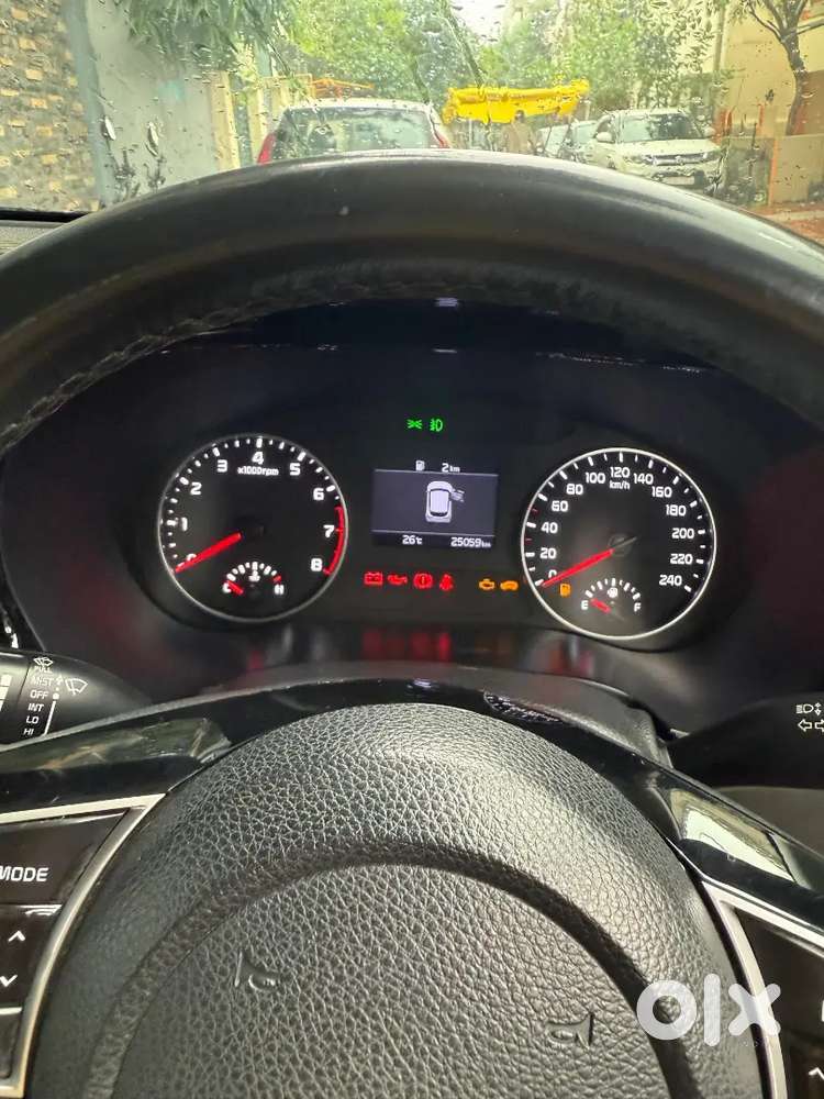 Kia Seltos 2022 Petrol 32500 Km Driven