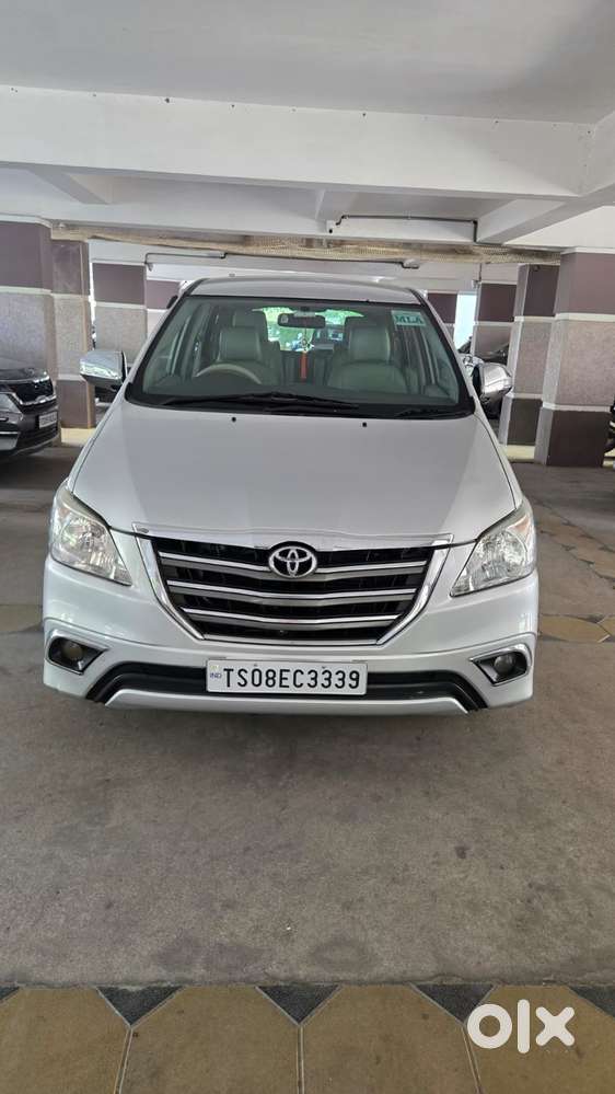 Toyota Innova 2.5 V 7 Str, 2014, Diesel