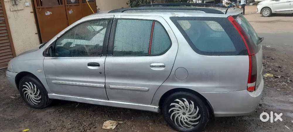 Arjunt Sell Old Luxurious Car Moving Out Sell Strong Tata