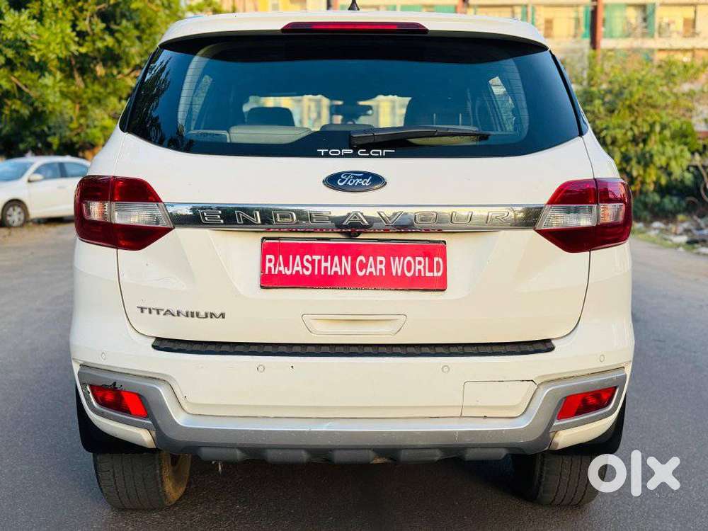 Ford Endeavour Titanium 4x2, 2016, Diesel
