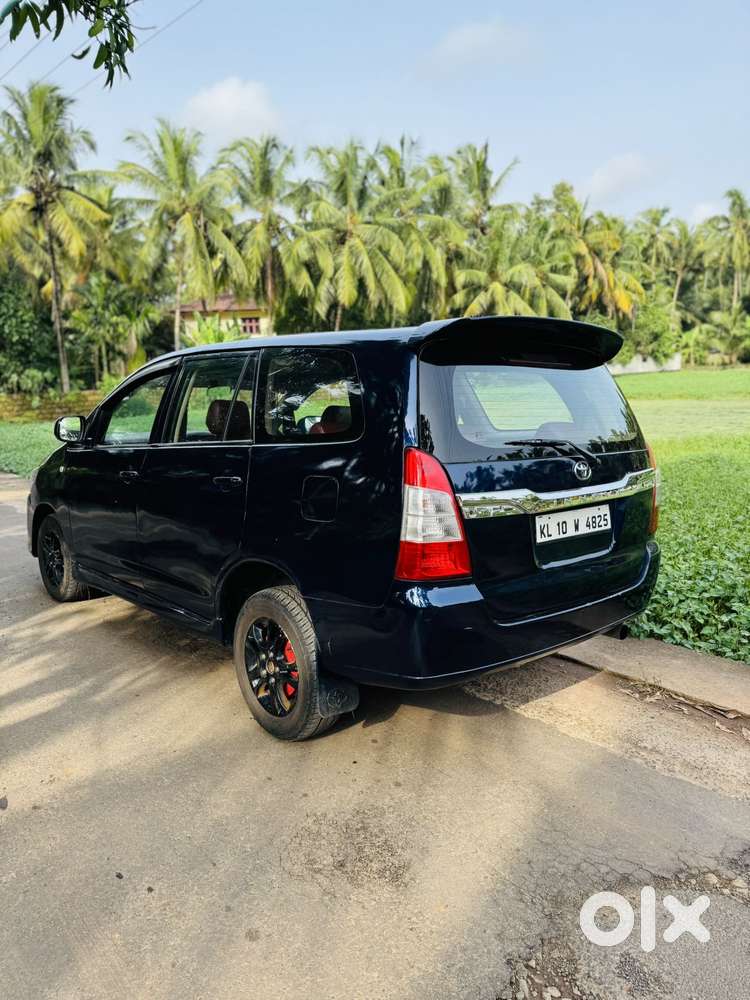 Toyota Innova 2.5 V 7 Str, 2005, Diesel