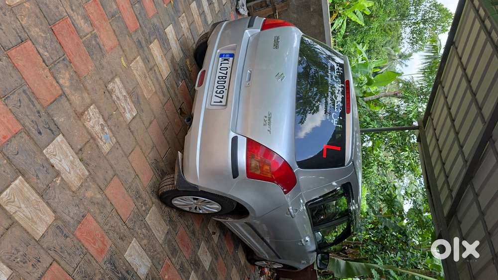 2006 Maruti Swift Lxi Petrol. Re