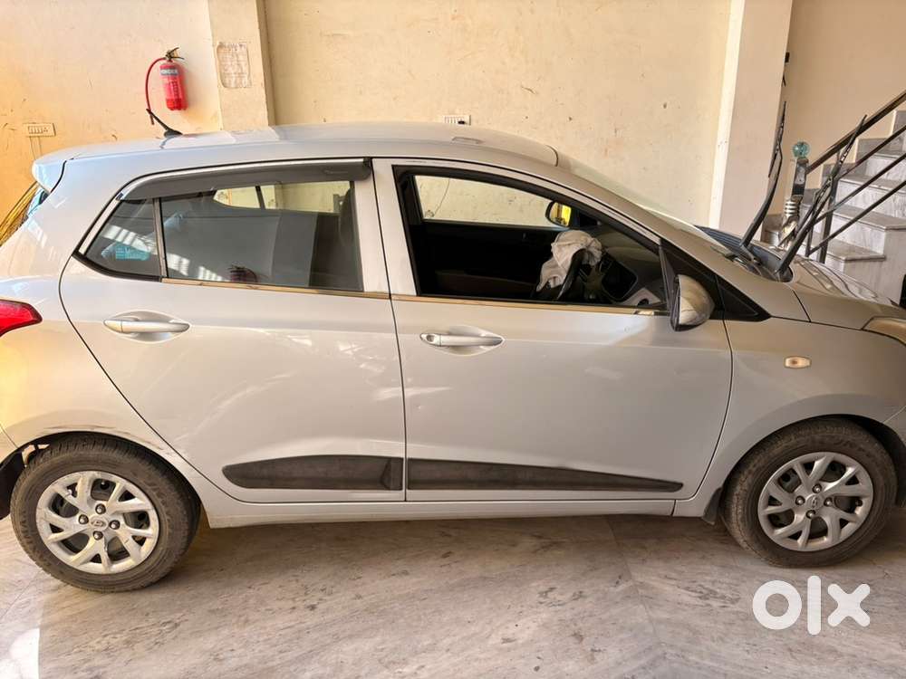 Hyundai Grand I10 2018 Petrol Automatic