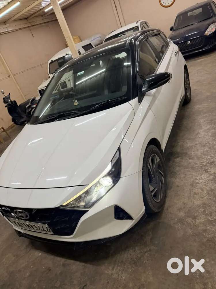Hyundai New i20 1.5 Asta 2021 sunroof push button