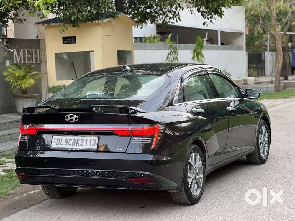 Hyundai Verna 1.5 Sx (o) Vtvt Ivt, 2025, Petrol