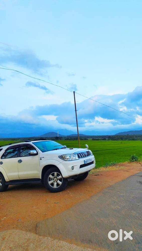 Toyota Fortuner 2010 Diesel Well Maintained