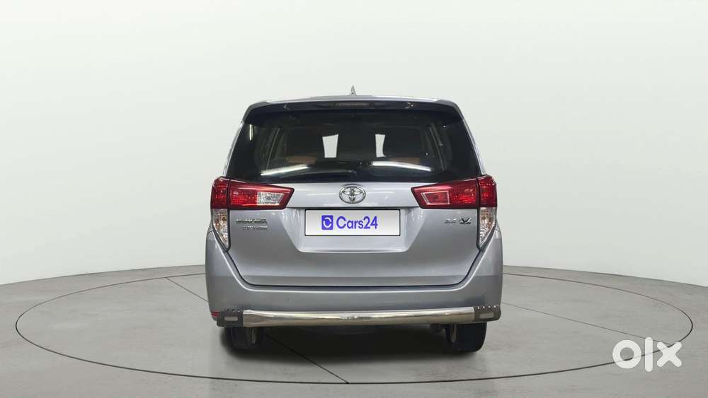 Toyota Innova Crysta [2020-ongoing] 2.4 Vx 8 Str, 2021, Diesel