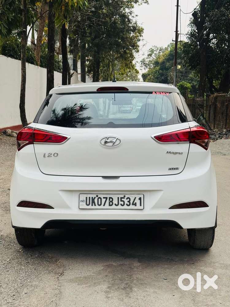 Hyundai I20 Magna 1.2 Mt, 2015, Petrol