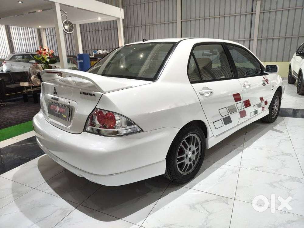 Mitsubishi Cedia Sports, 2010, Petrol