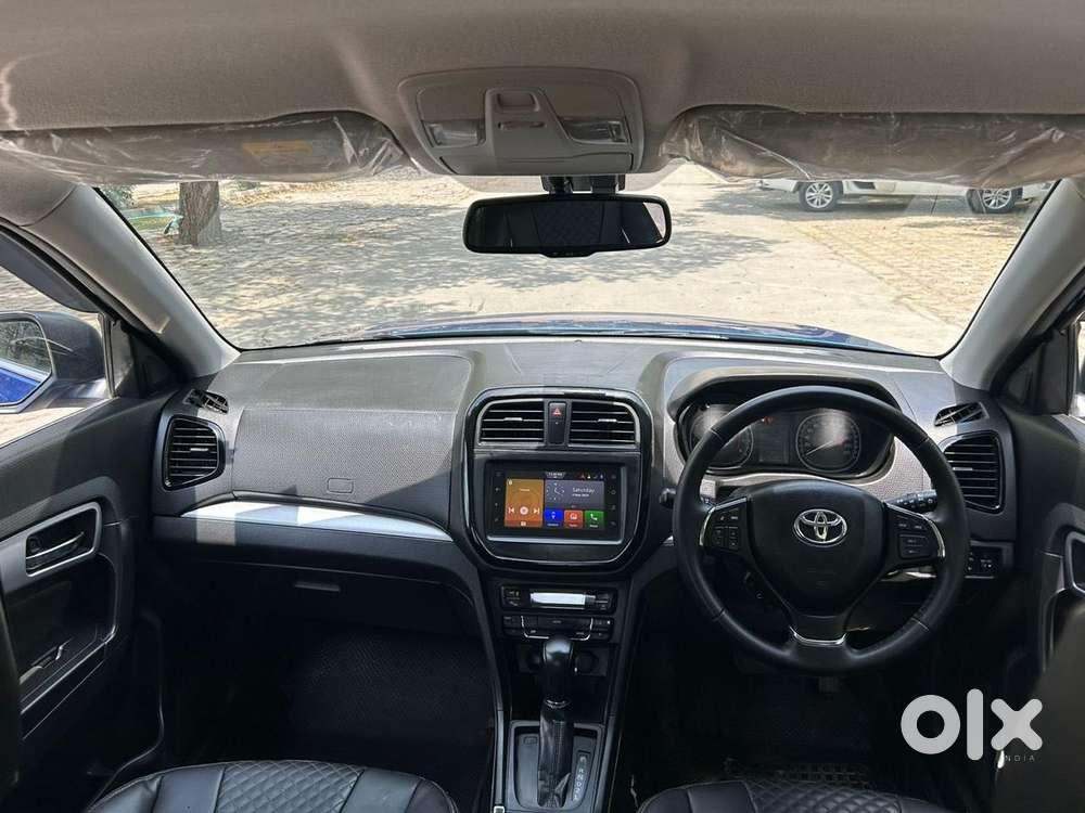 Toyota Urban Cruiser 1.5 Premium Grade Dual Tone At, 2021, Petrol