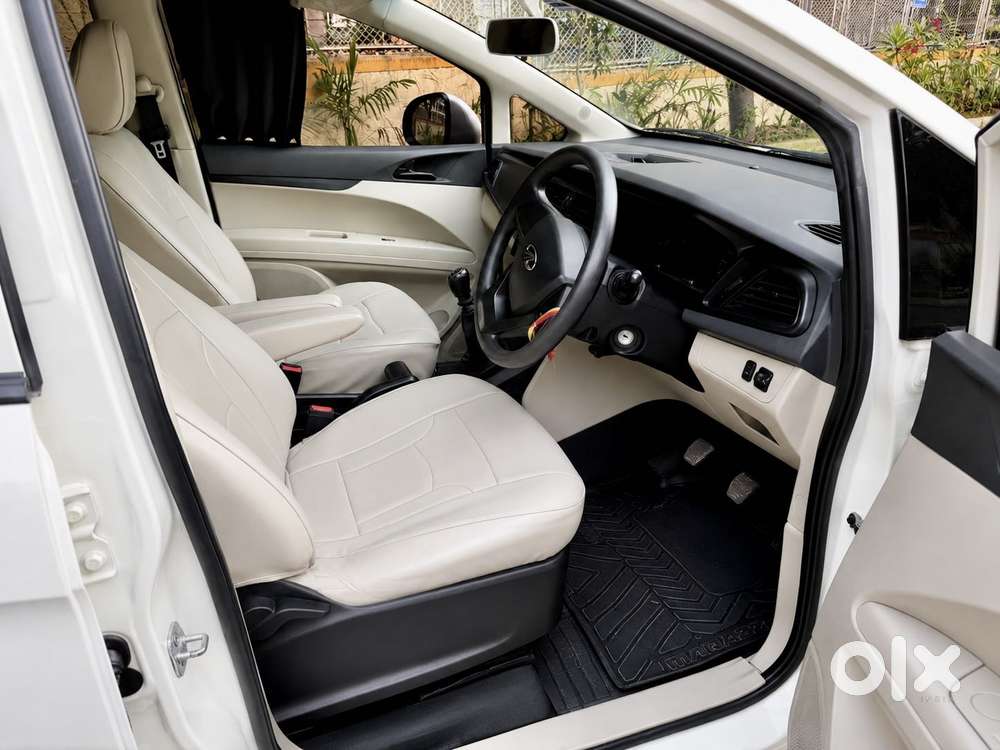 Mahindra Marazzo M6 8str, 2020, Diesel