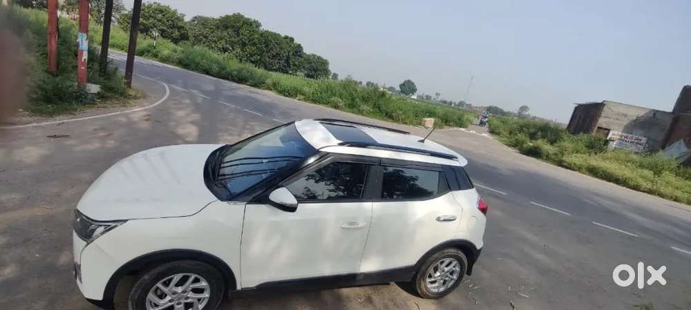 Mahindra Xuv300 2022 Diesel 33080 Km Driven