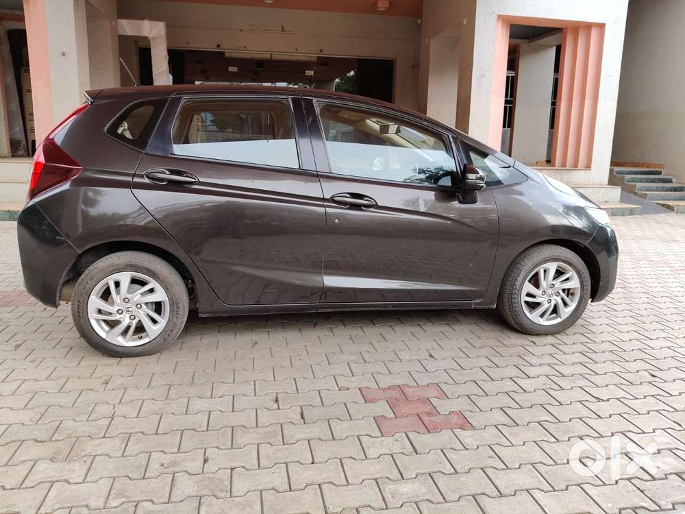 Honda Jazz V Automatic, 2015, Petrol