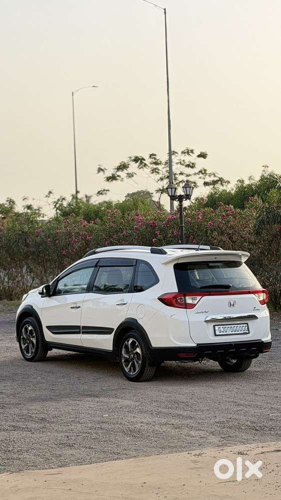 Honda Br-v I-vtec V Mt, 2017, Cng & Hybrids