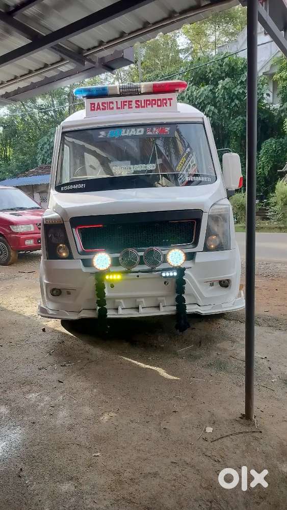 Ambulance Force Traveller Ambulance For Sale