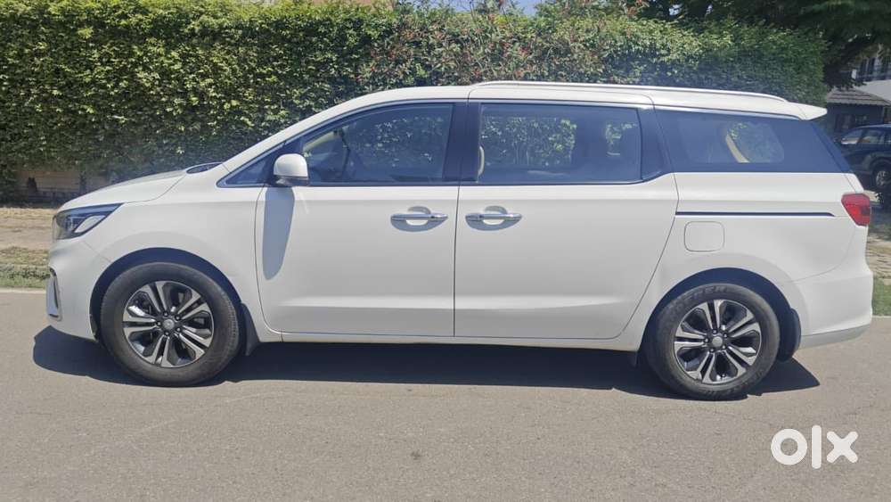 Kia Carnival Prestige, 2021, Diesel