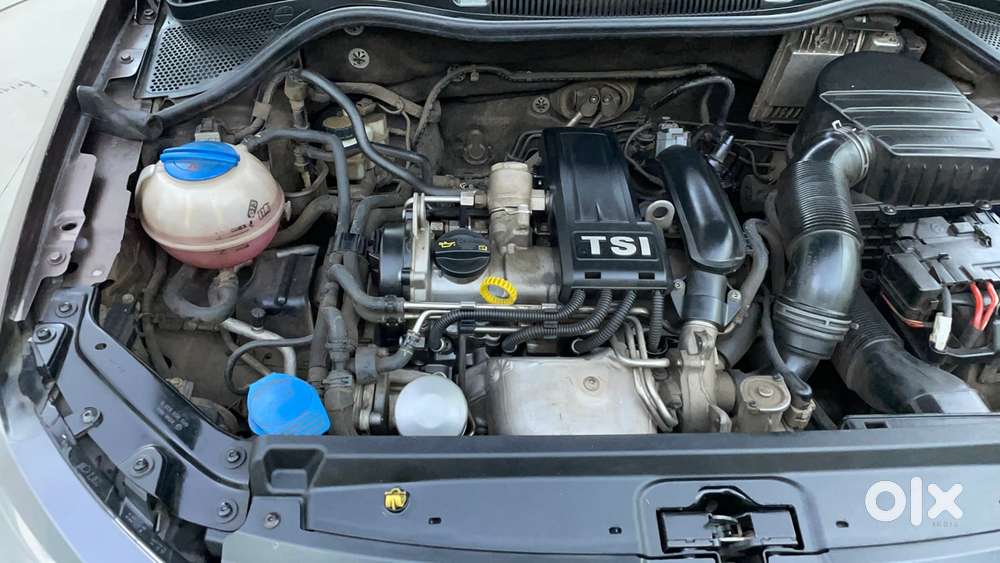 Volkswagen Vento 1.2 Tsi Highline At, 2016, Petrol