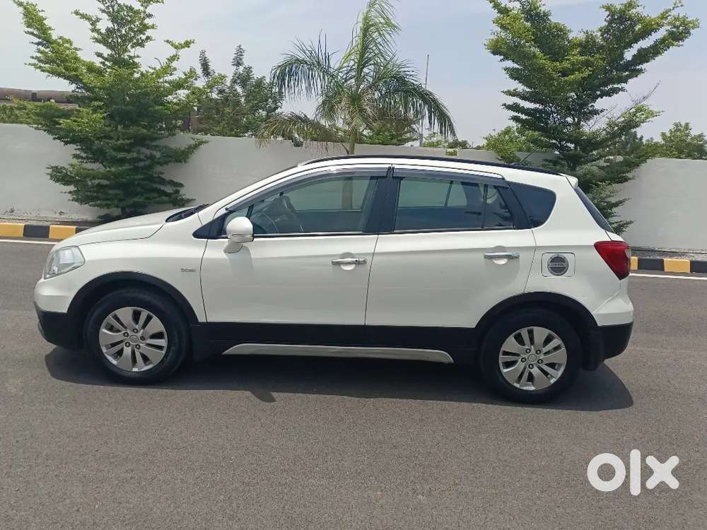 Maruti Suzuki S-cross 2015 Diesel 130000 Km Driven
