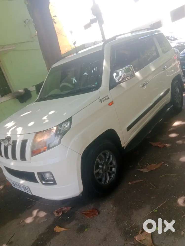 Mahindra Tuv 300 2018diesel 90000 Km Driven