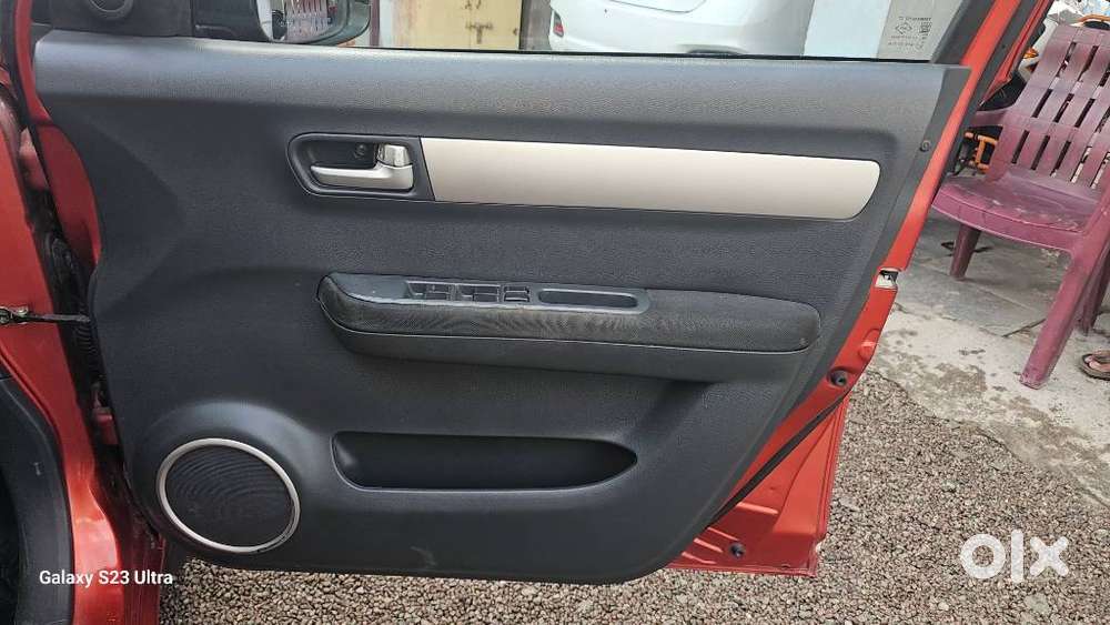 Maruti Suzuki Swift 1.2 Vxi (o), 2011, Petrol