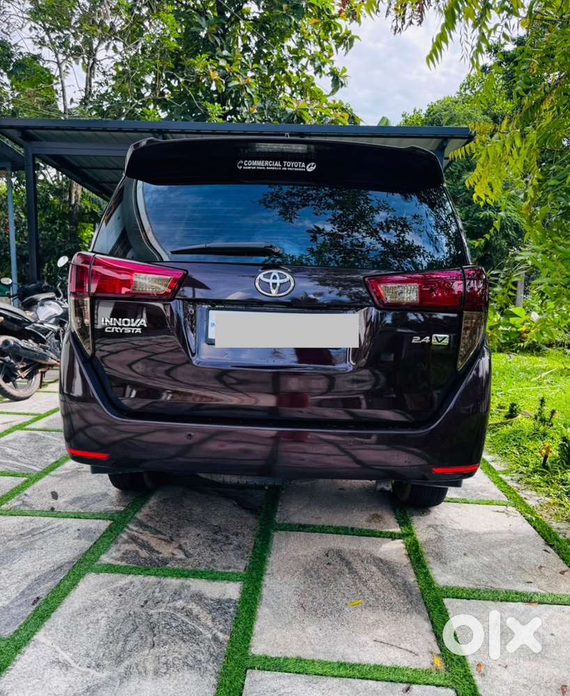 Toyota Innova Crysta 2016 Diesel Manual