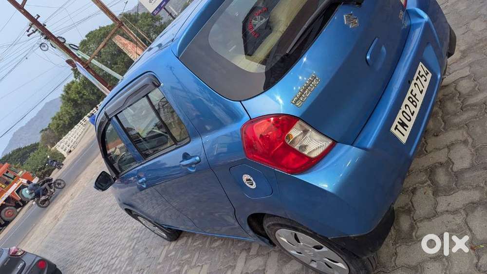 Maruti Suzuki Celerio Zxi Optional Amt Bsiv, 2016, Petrol