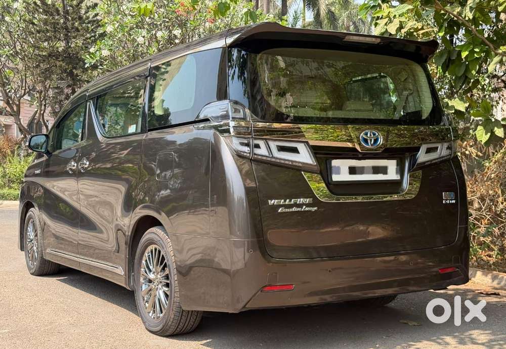 Toyota Vellfire Vip &ndash; Executive Lounge, 2021, Petrol