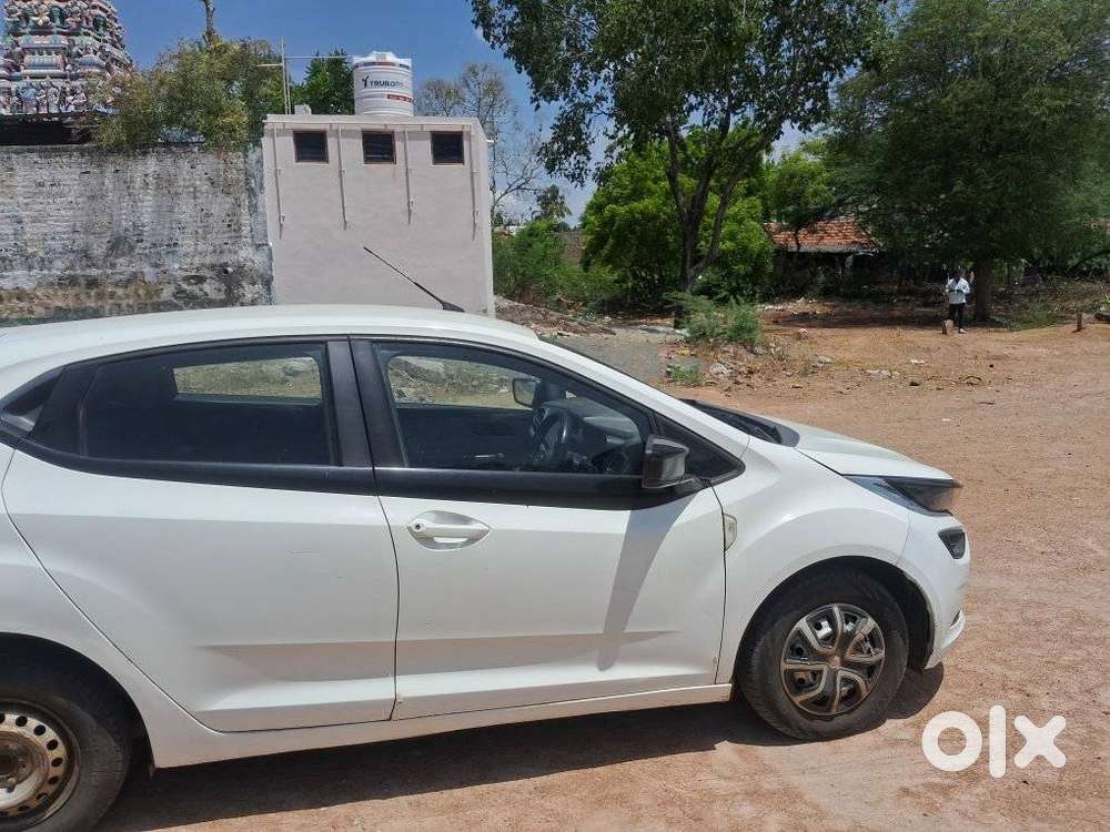 Tata Altroz Xm (s) Petrol, 2020, Petrol