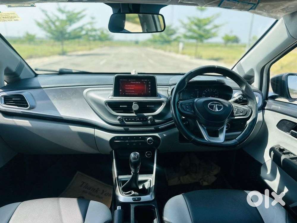 Tata Altroz 1.2 Xz (o), 2020, Petrol