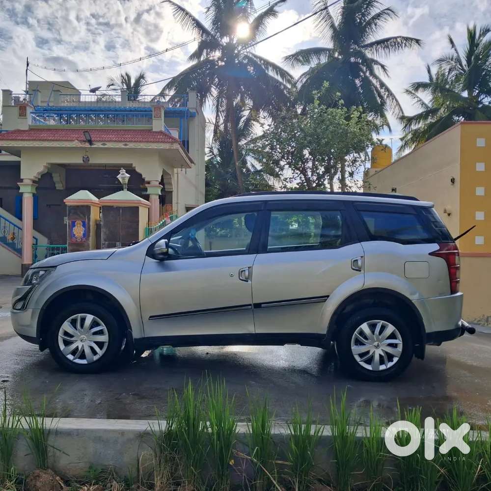 Mahindra Xuv500 W6 2016