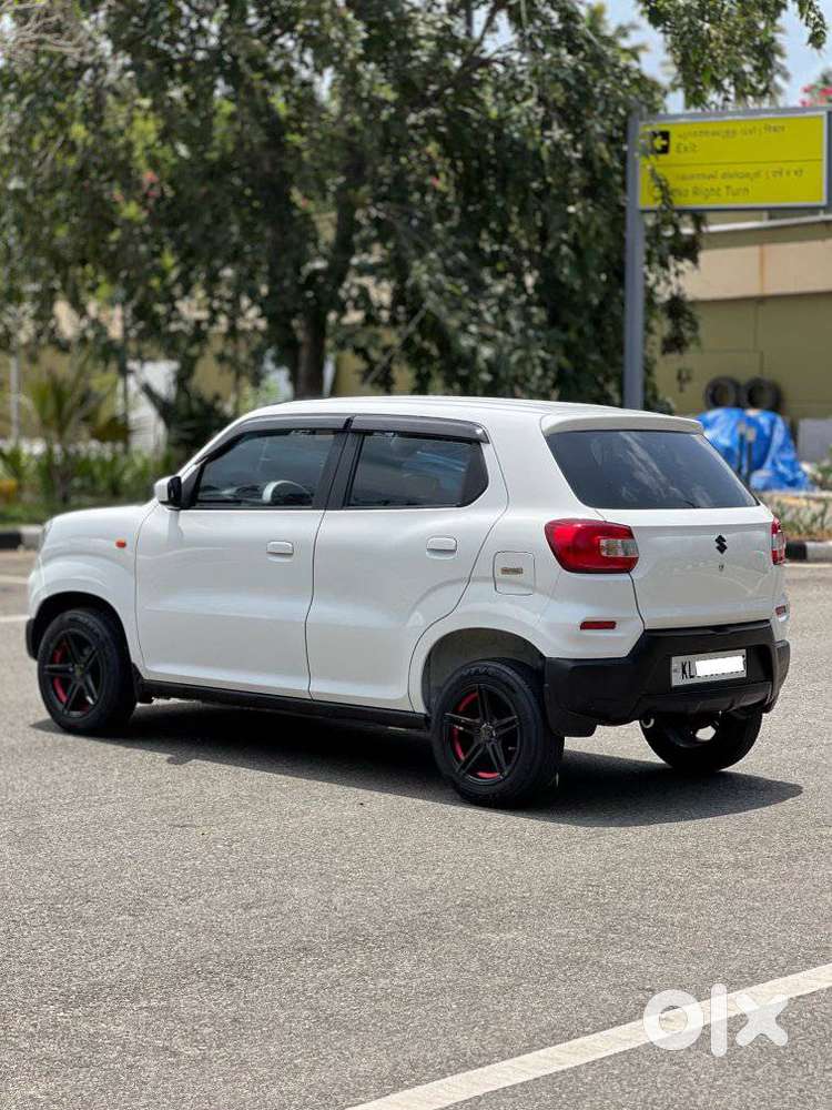 Maruti Suzuki S-presso Vxi Plus Amt, 2020, Petrol