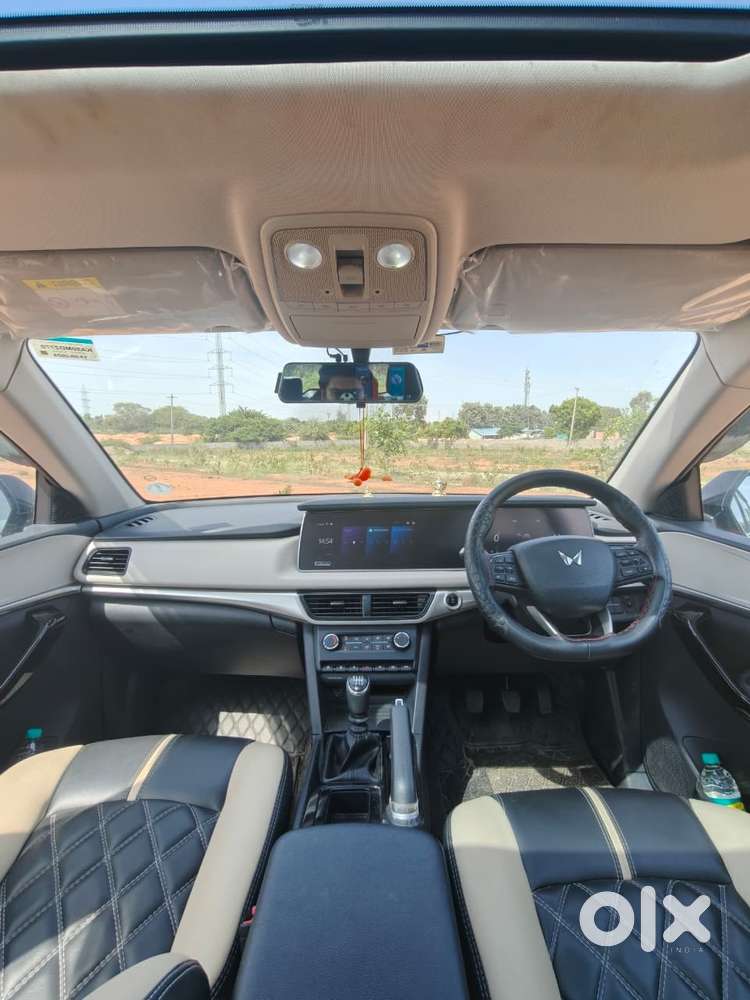 Mahindra Xuv700 2.2 Ax 5 Diesel Mt 7 Str, 2024, Diesel