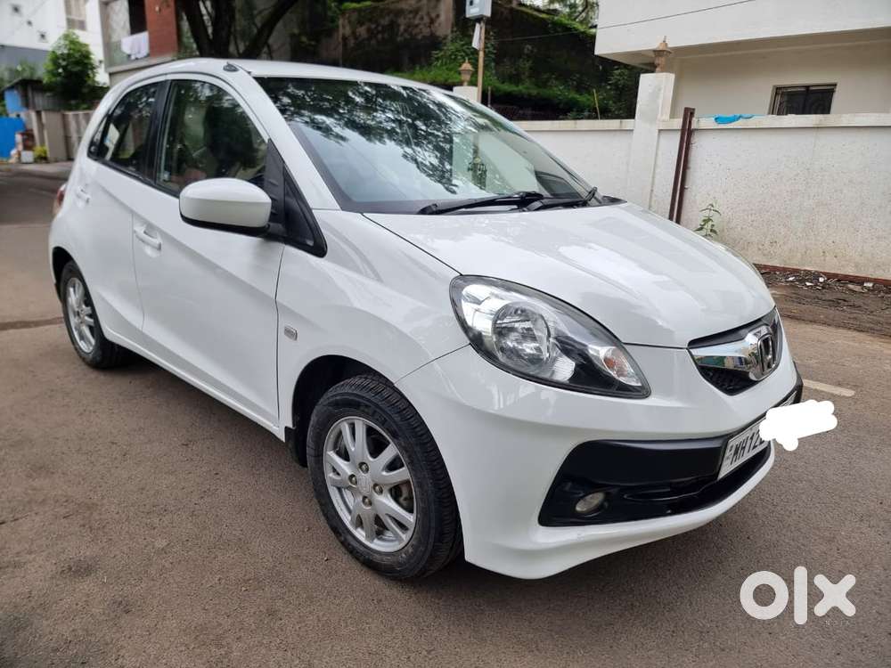 Honda Brio V Automatic, 2014, Petrol