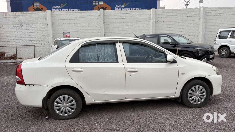 Toyota Etios 2013-2014 G Sp, 2016, Petrol