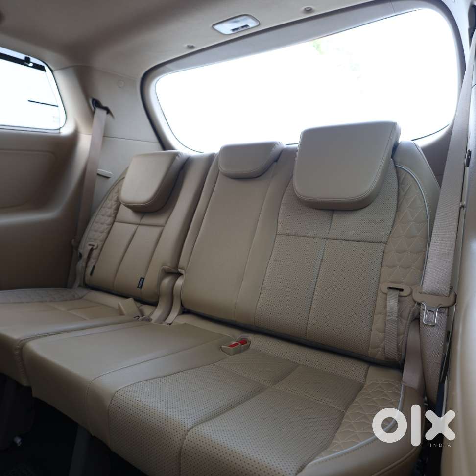 Kia Carnival Limousine Plus 7 Str, 2022, Diesel