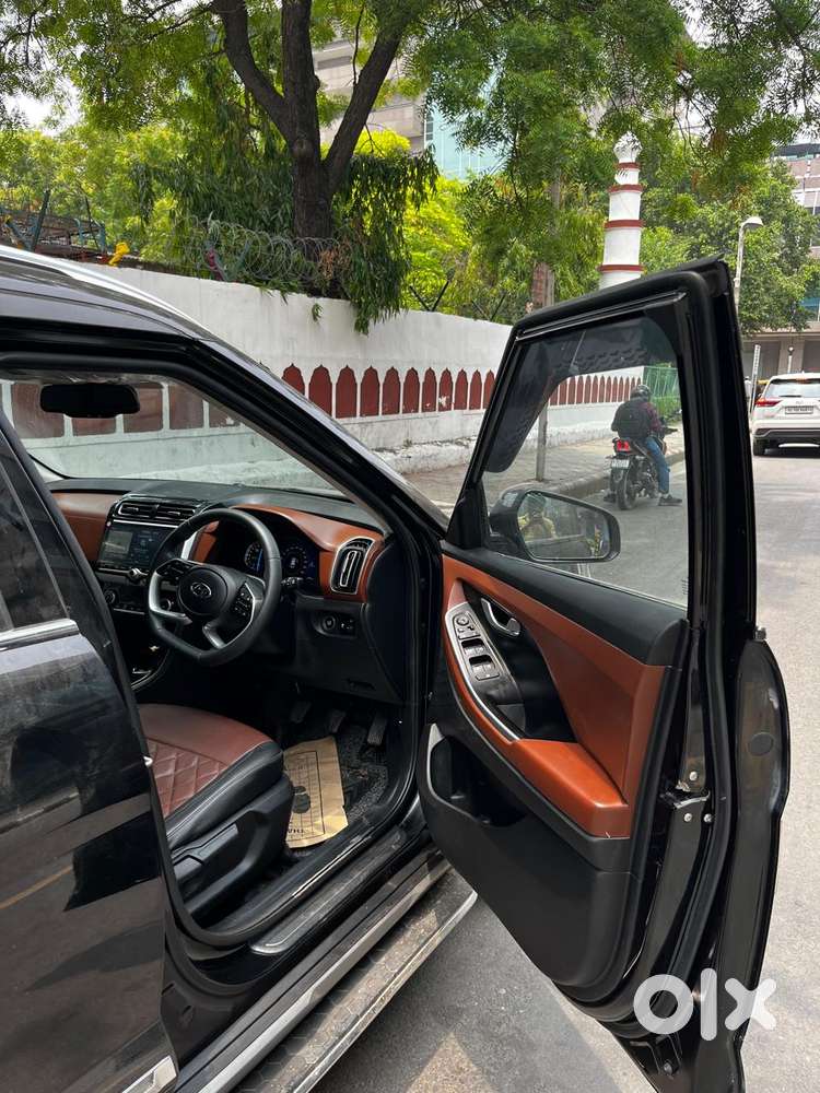 Hyundai Alcazar Prestige 7-seater, 2022, Petrol