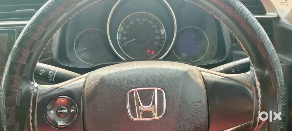 Honda Wrv Smt Diesel 2018 March 2nd Owner 87152km Run All Paper Comple