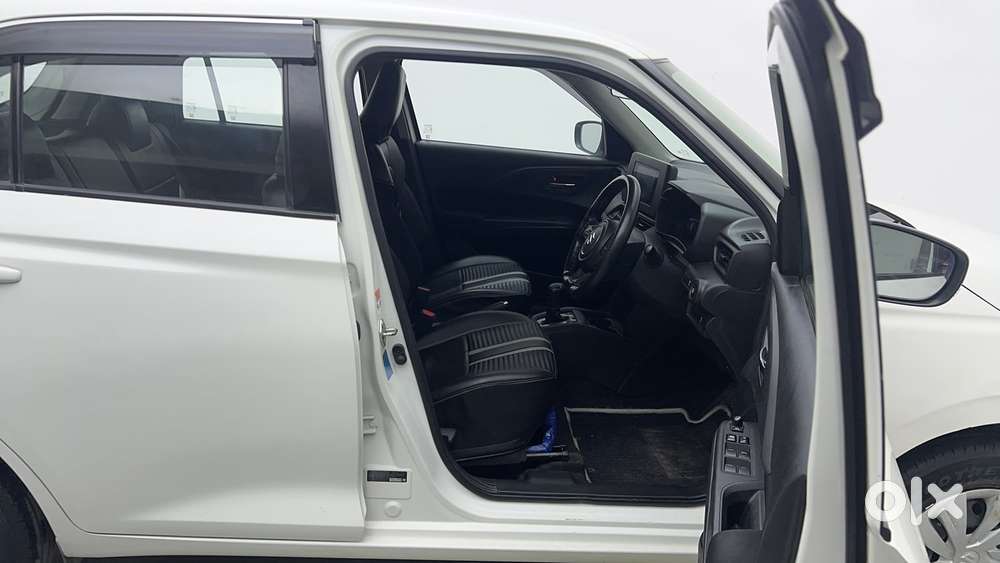 Maruti Suzuki Swift Amt Vxi, 2024, Petrol