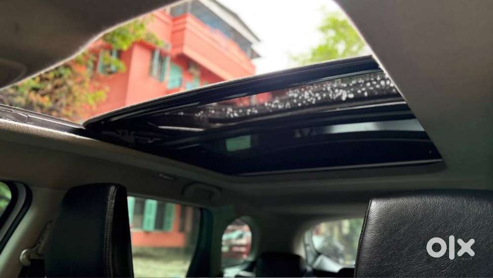 Maruti Suzuki Grand Vitara 1.5 Alpha Smart Hybrid Dual Tone, 2022, P..