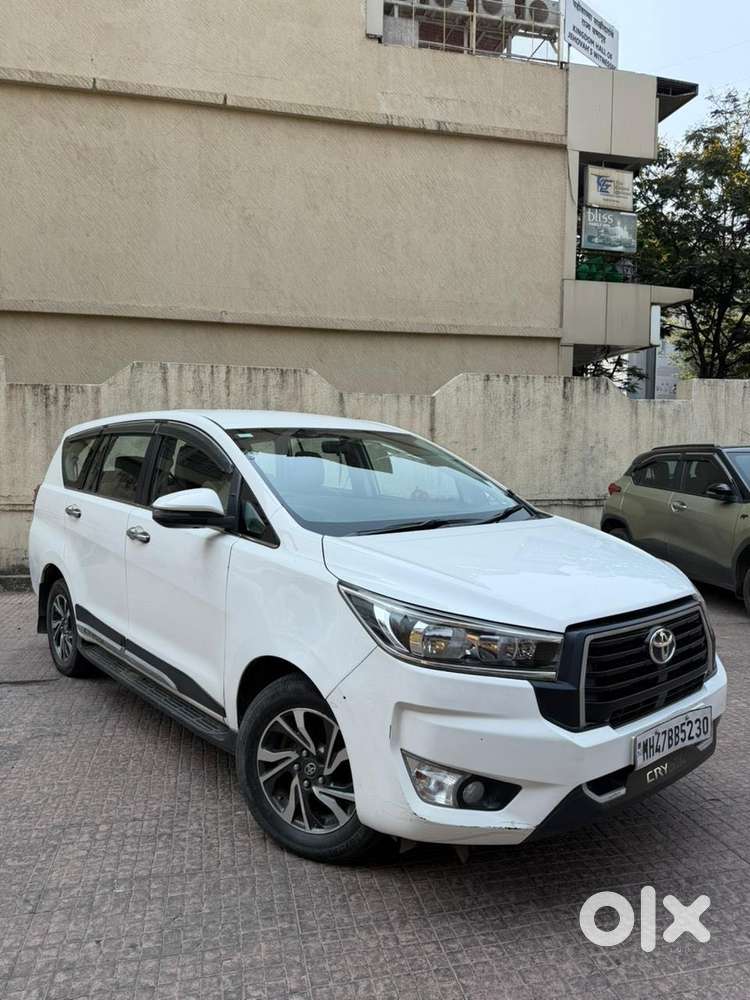 Toyota Innova Crysta 2.8 Gx At 8s, 2022, Diesel