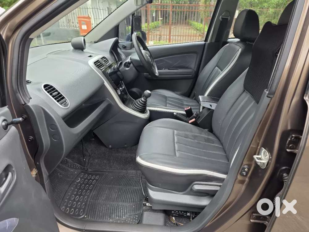 Maruti Suzuki Ritz Genus Vxi, 2010, Petrol