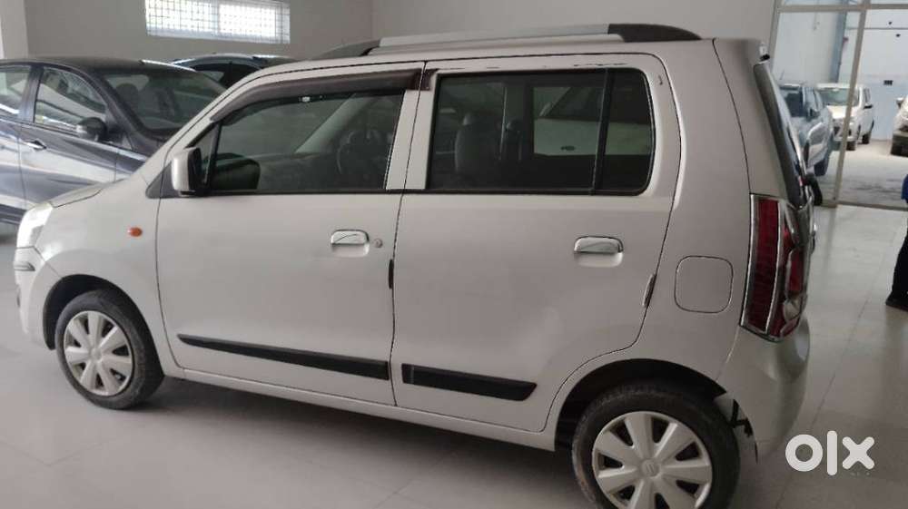 Maruti Suzuki Wagon R 1.0 2010-2019 Vxi (o), 2017, Petrol