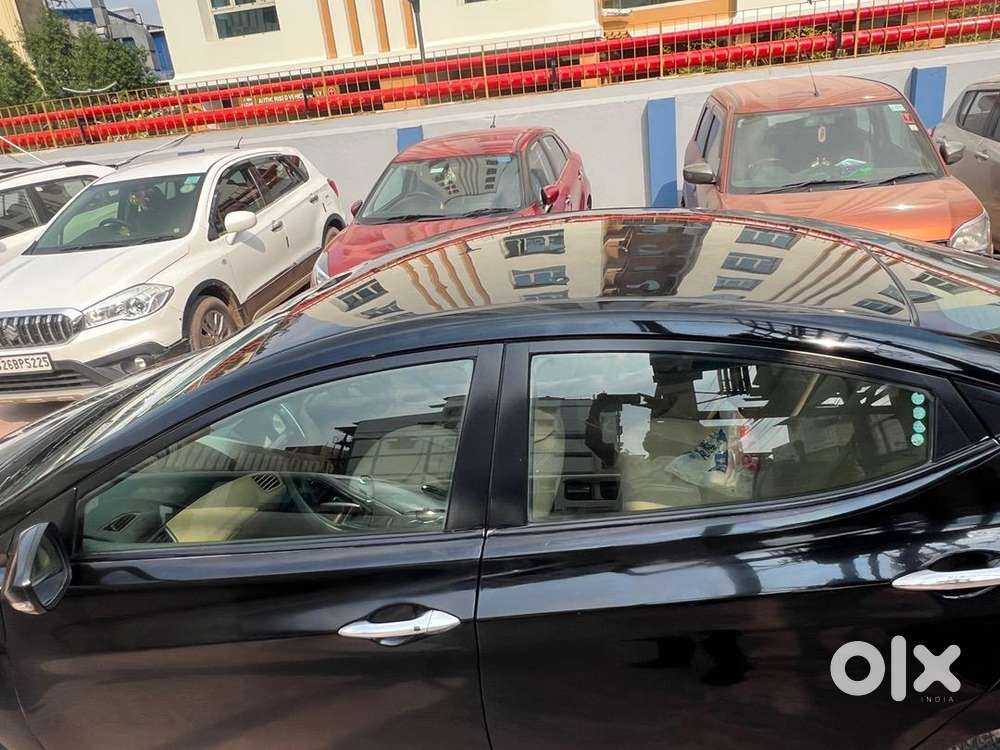 Hyundai New Elantra 2016 Diesel Well Maintained