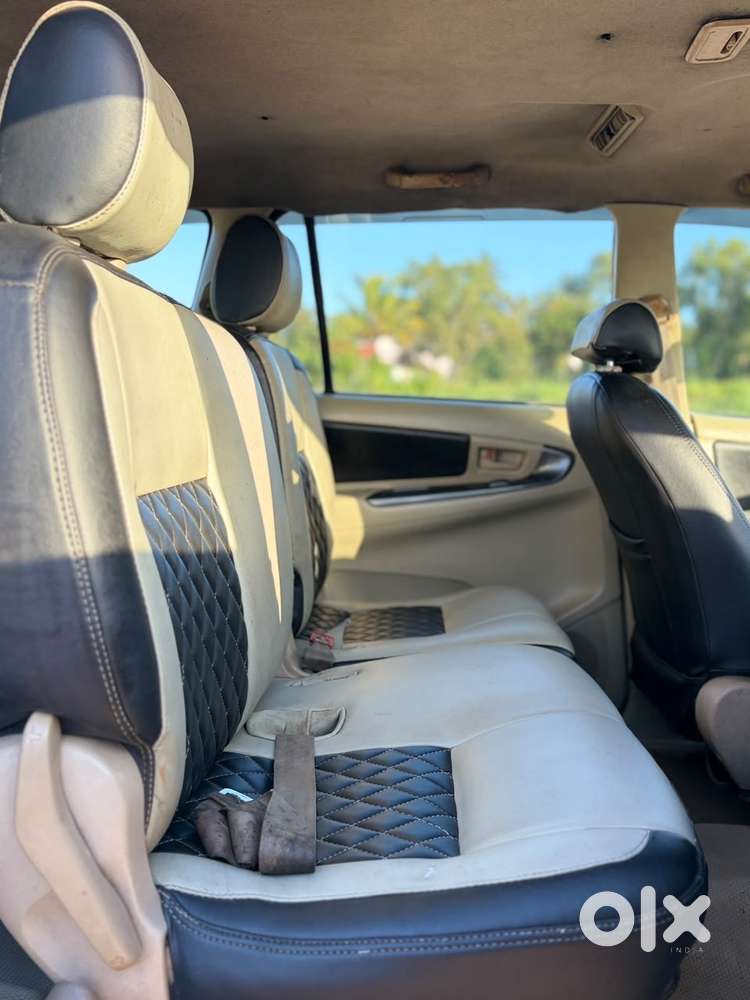 Toyota Innova 2.5 G4 Diesel 8-seater, 2008, Diesel